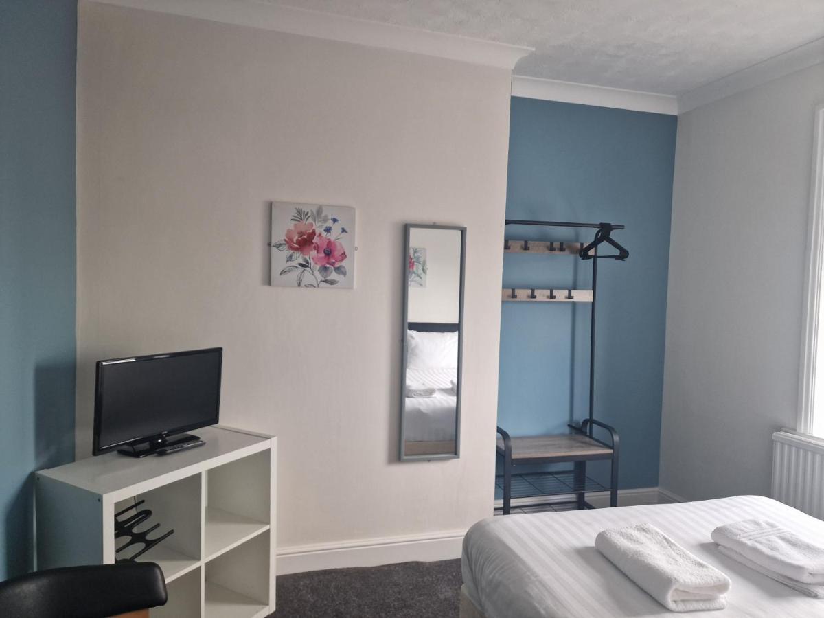 2 The Green, Exceptional Large House, Sea Views Loads Of Bathrooms Ситон Карю Экстерьер фото